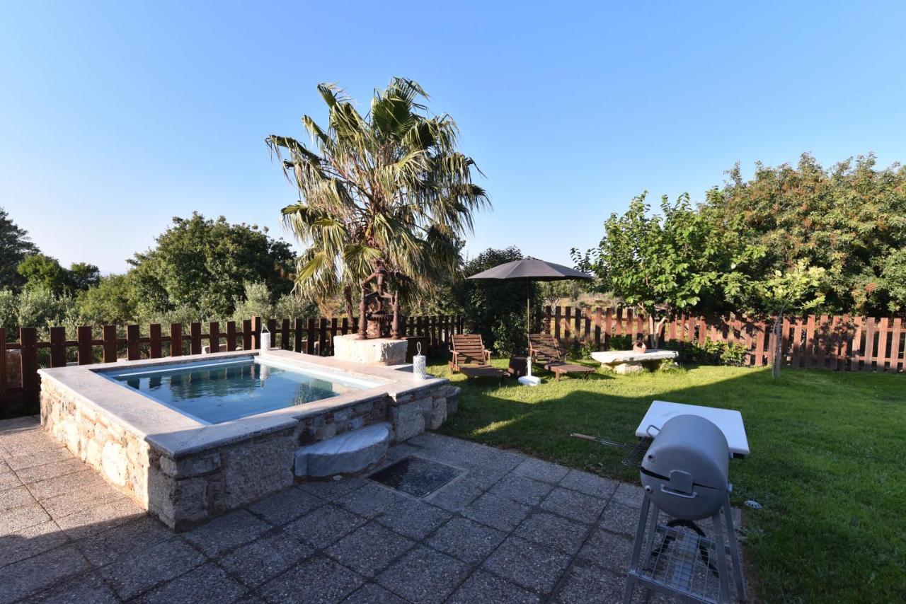 Traditional Kos Villa With Swimming Pool, Lawn Yard And Bbq Exterior photo